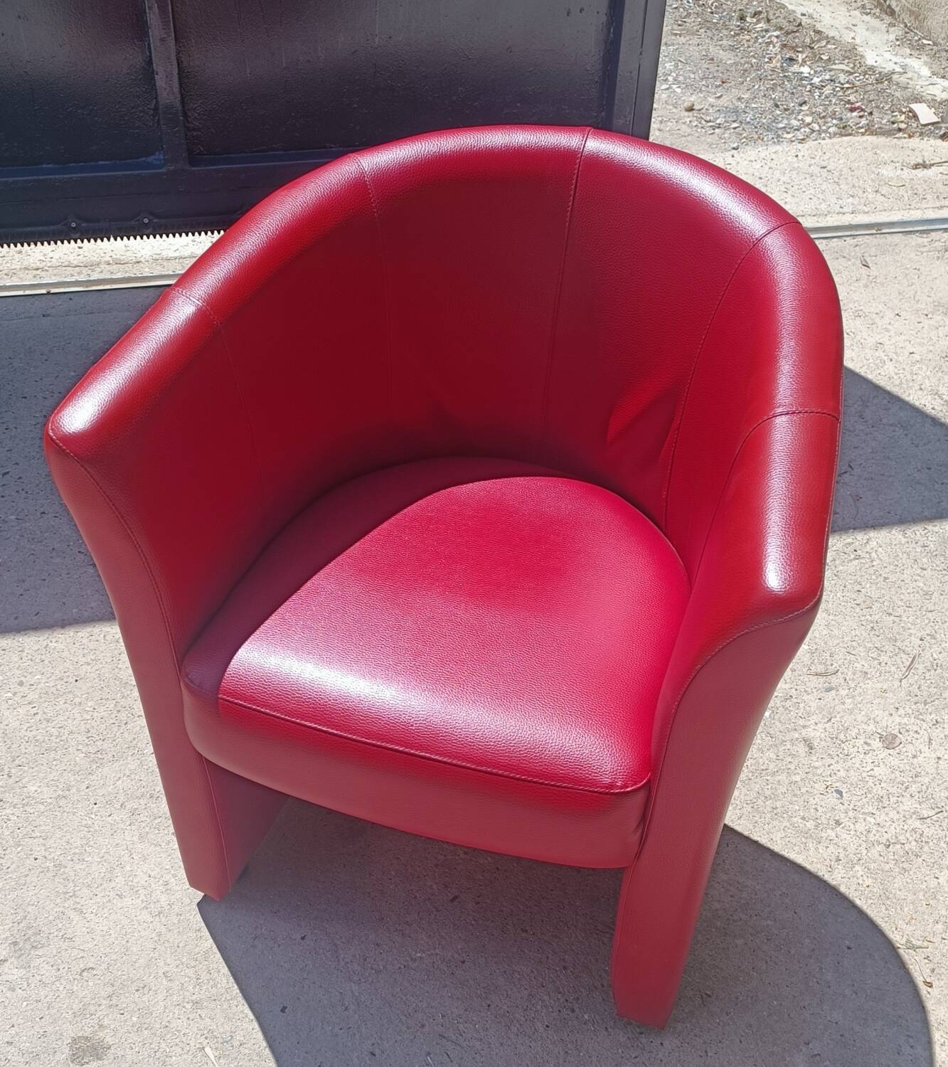 Convertible armchair