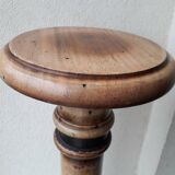 Colonne en bois