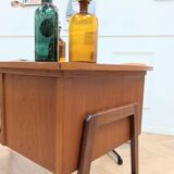 Designer double-sided desk