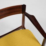 Midcentury Danish chair with armrests in rosewood by Henry Rosengren Hansen for Brande Møbelindustri