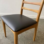 Set of 4 Mid-Century 1970’s dining chairs by Schreiber Furniture