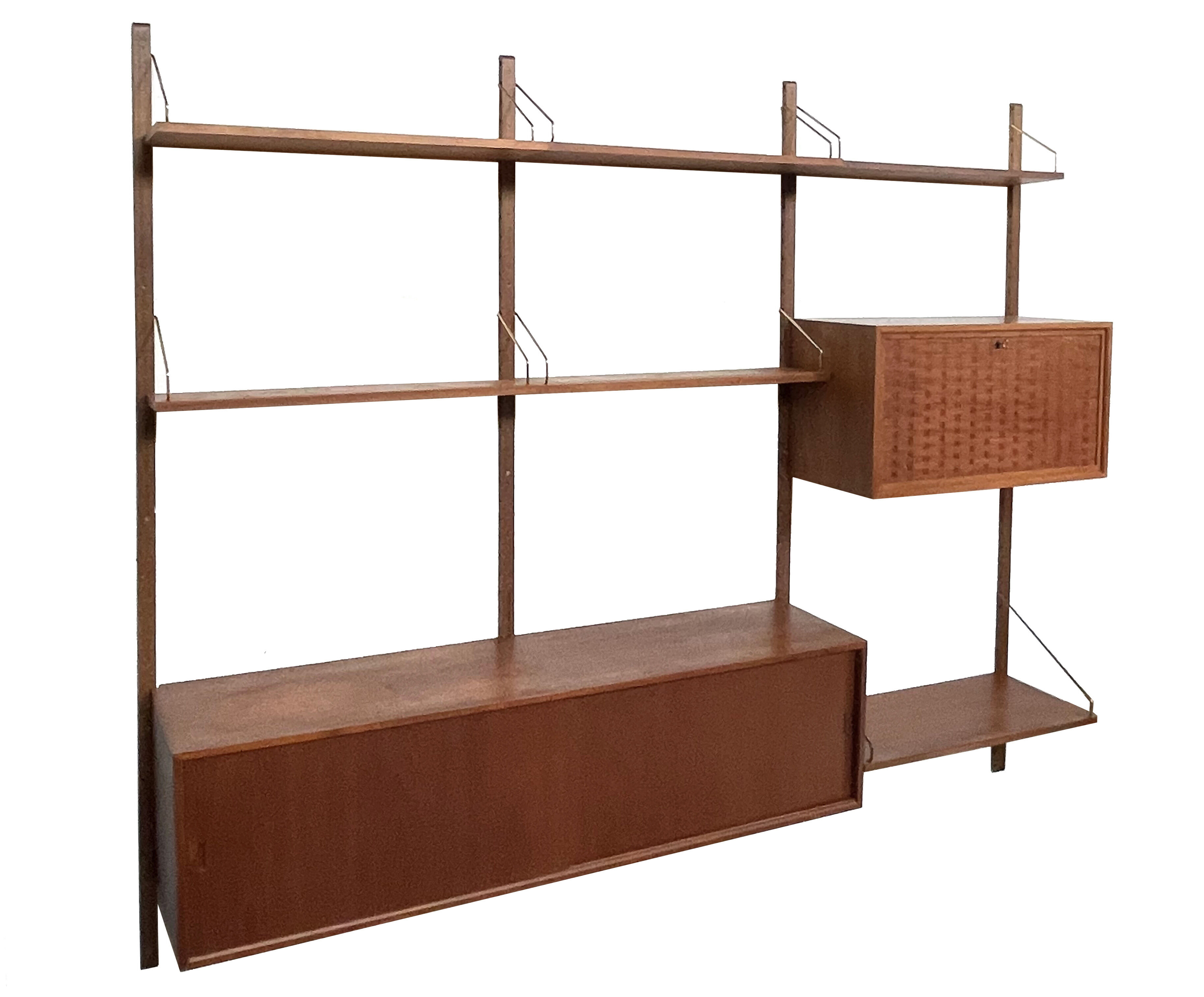 Vintage Poul Cadovius Royal System wall system wall unit