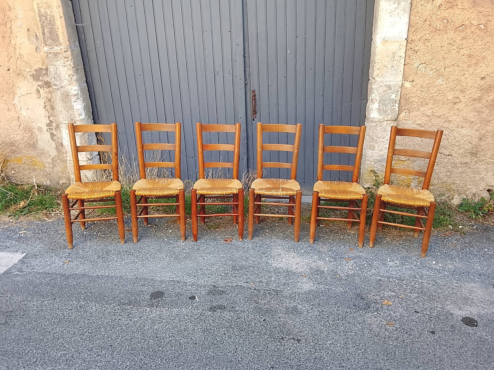 6 brutalist chairs