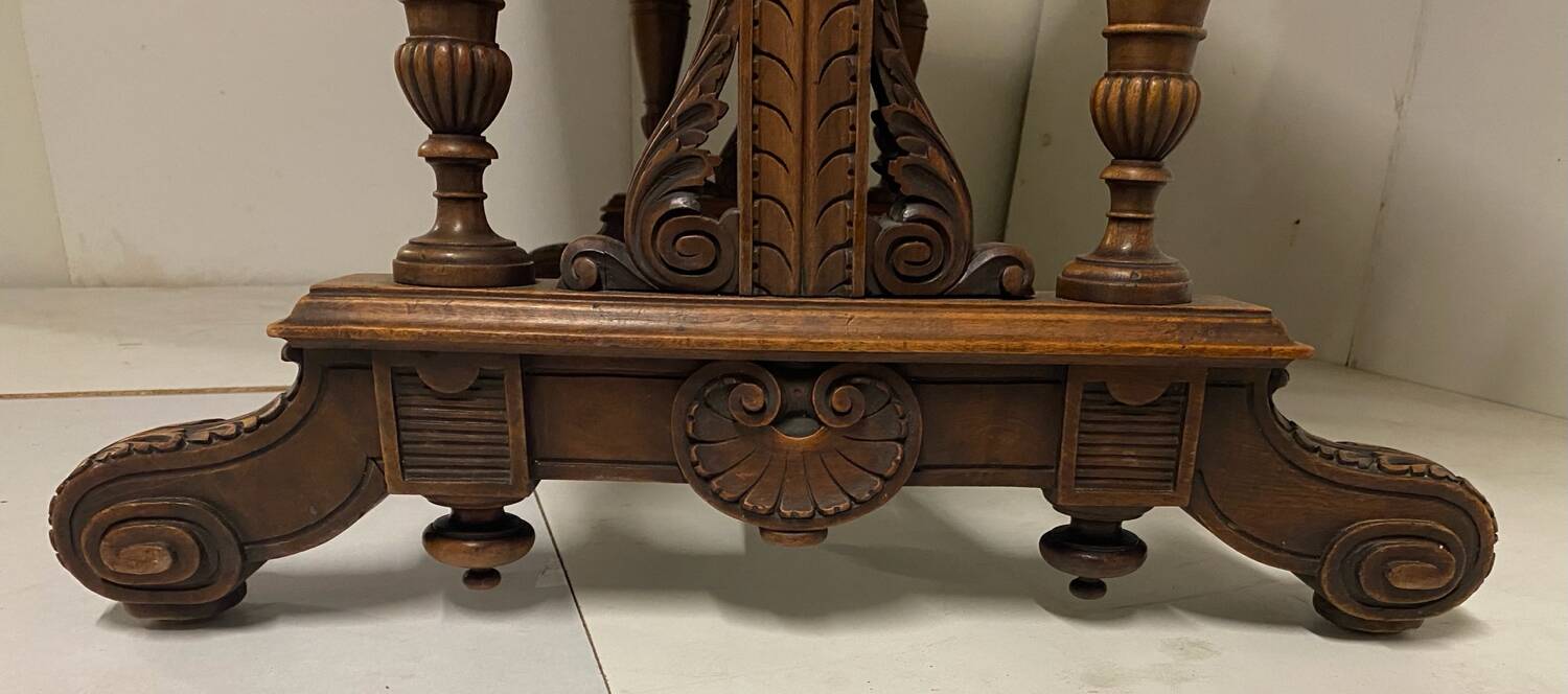 Henri II desk table