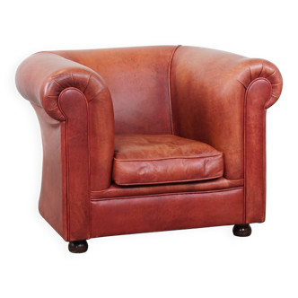 Cowhide Leather English Chesterfield Club Chair in a Light Red Tone
