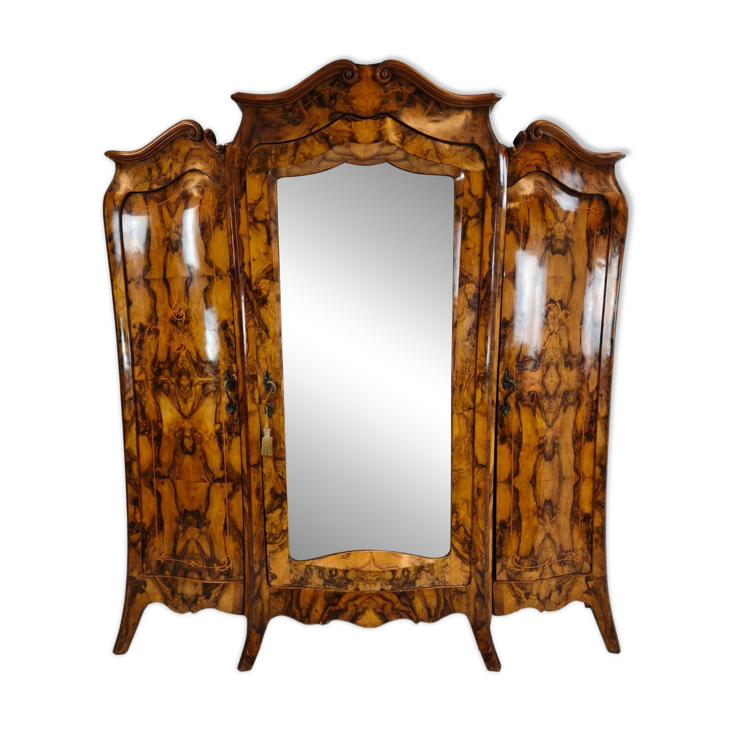 Large antique Italian armoire / wardrobe – burl walnut, bombé shape