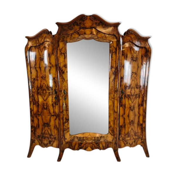 Grande armoire / penderie italienne antique – ronce de noyer, forme bombé