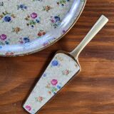 Pie dish and server