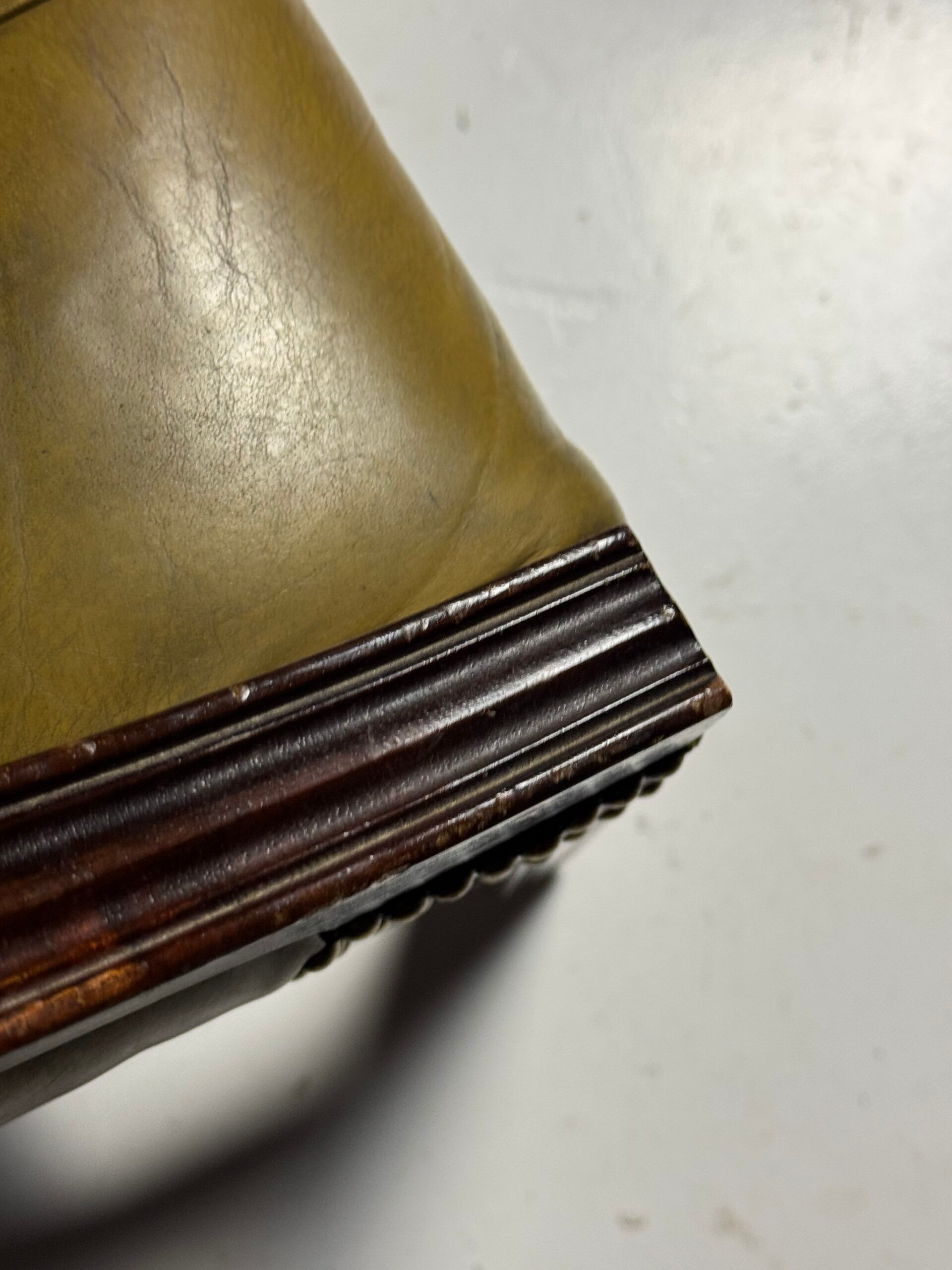 Green leather tufted office chair