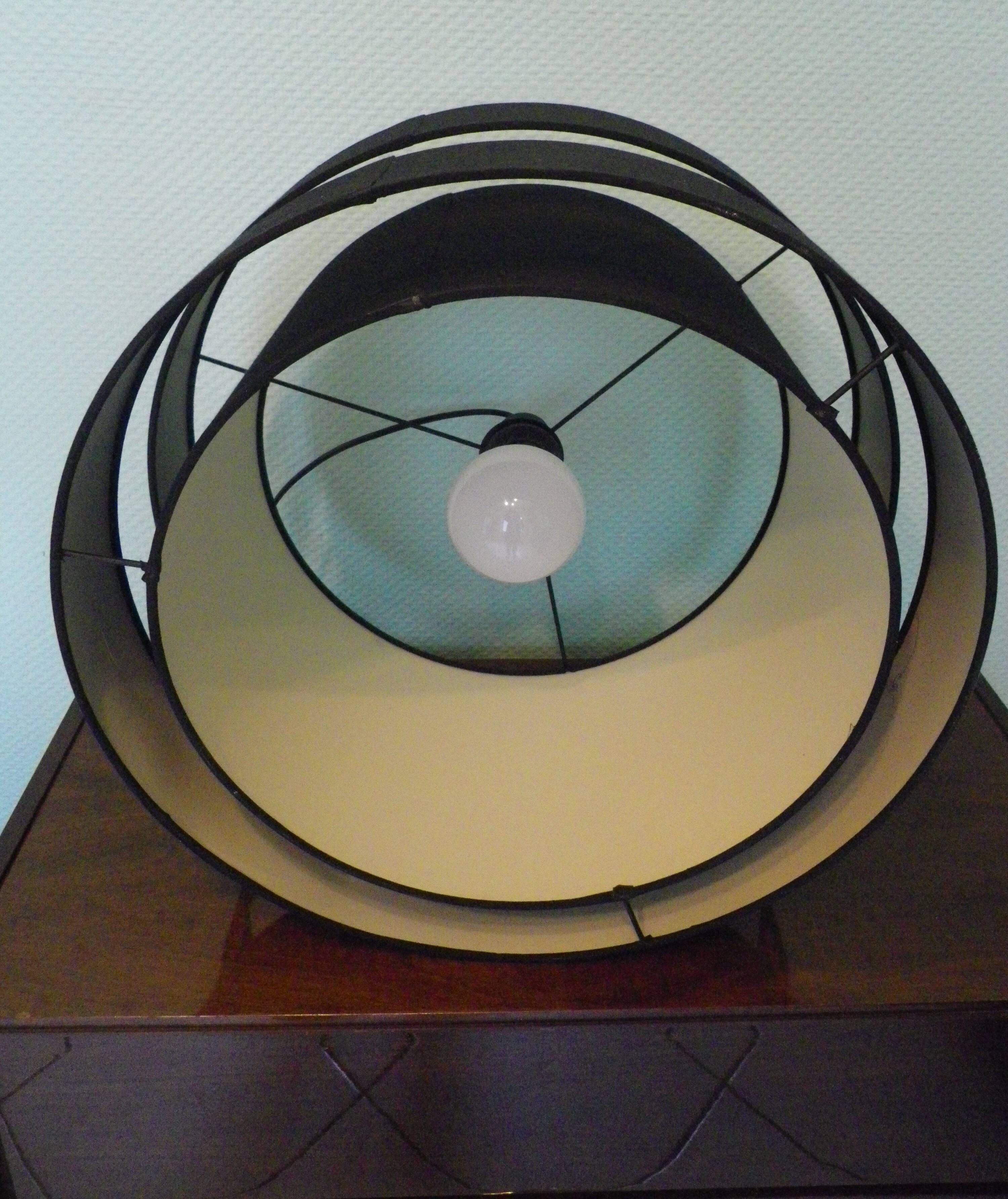 Pendant light