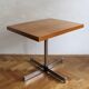 Table d'appoint pour téléviseur des années 1980
