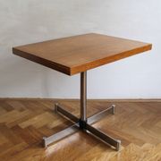Table d'appoint pour téléviseur des années 1980