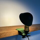 Clip-on mushroom lamp