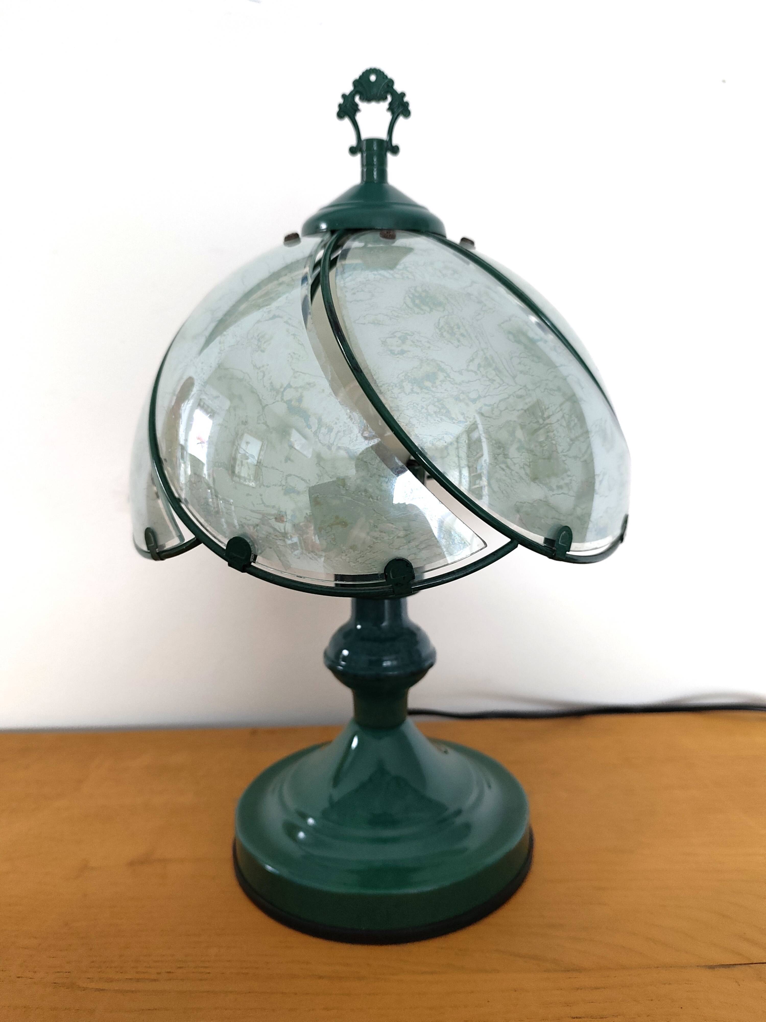 Tiffany style lamp from Boudet.