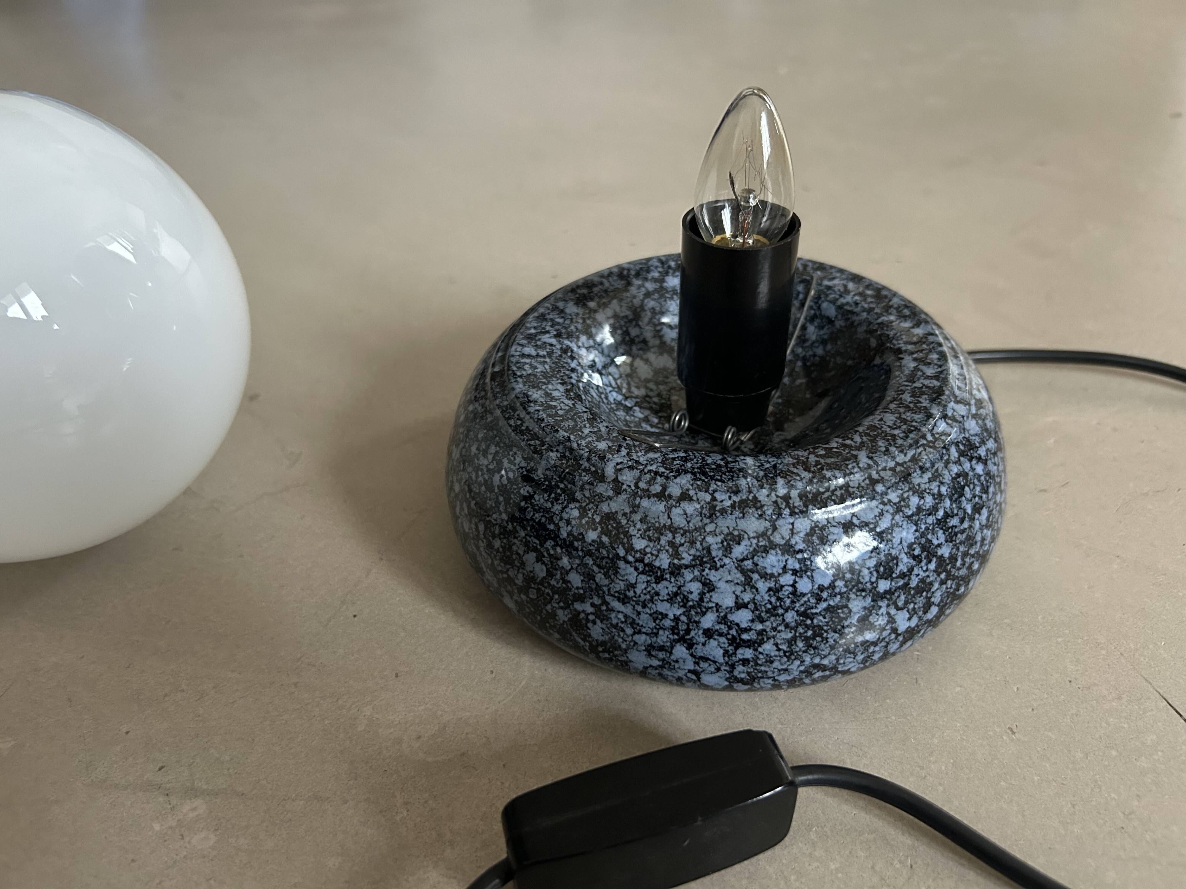 Vintage 1980s table lamp