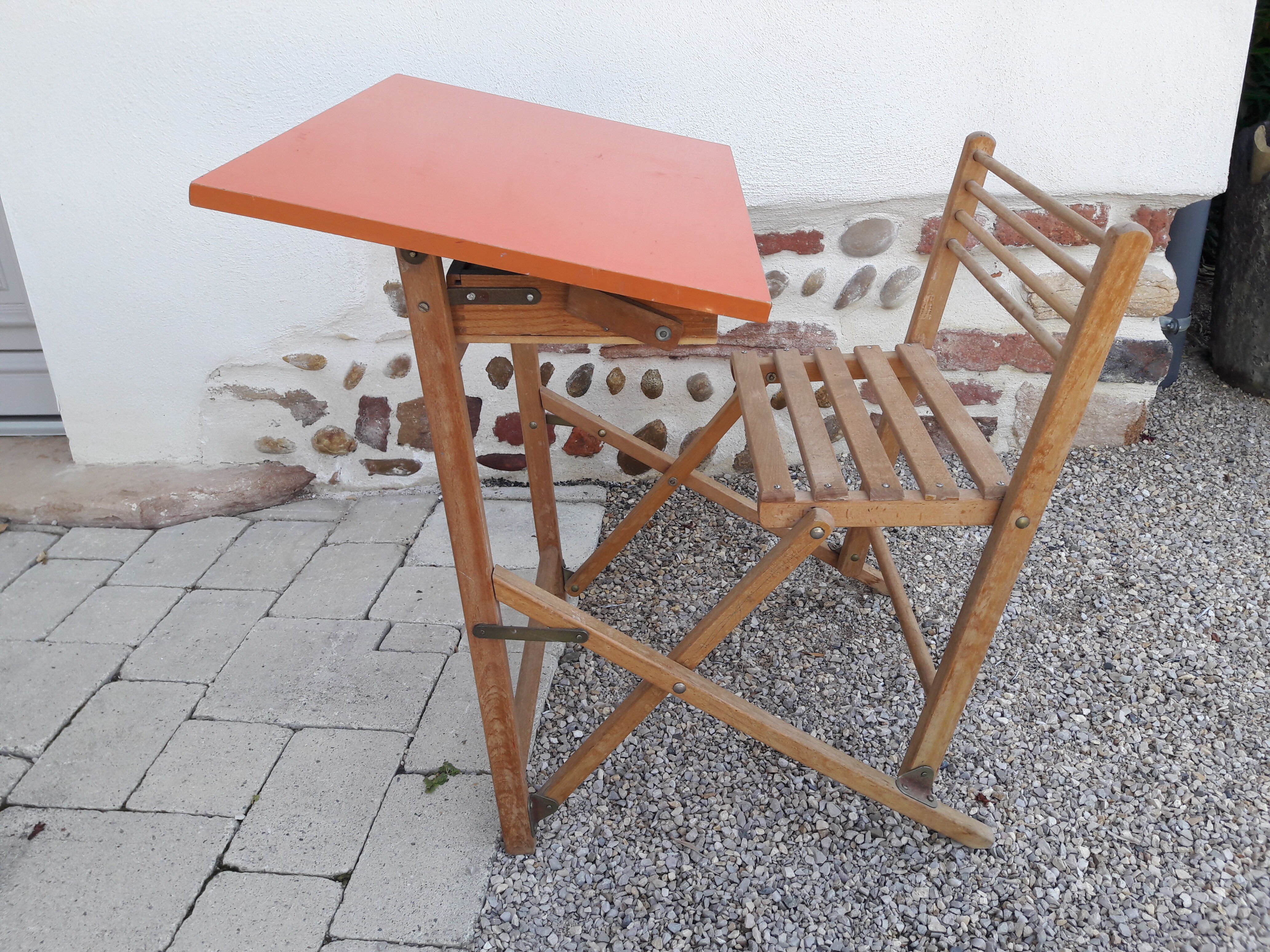 Bureau enfant pliant