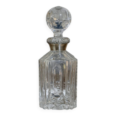 Carafe ancienne en cristal taillé – Monture en argent / époque Art Déco