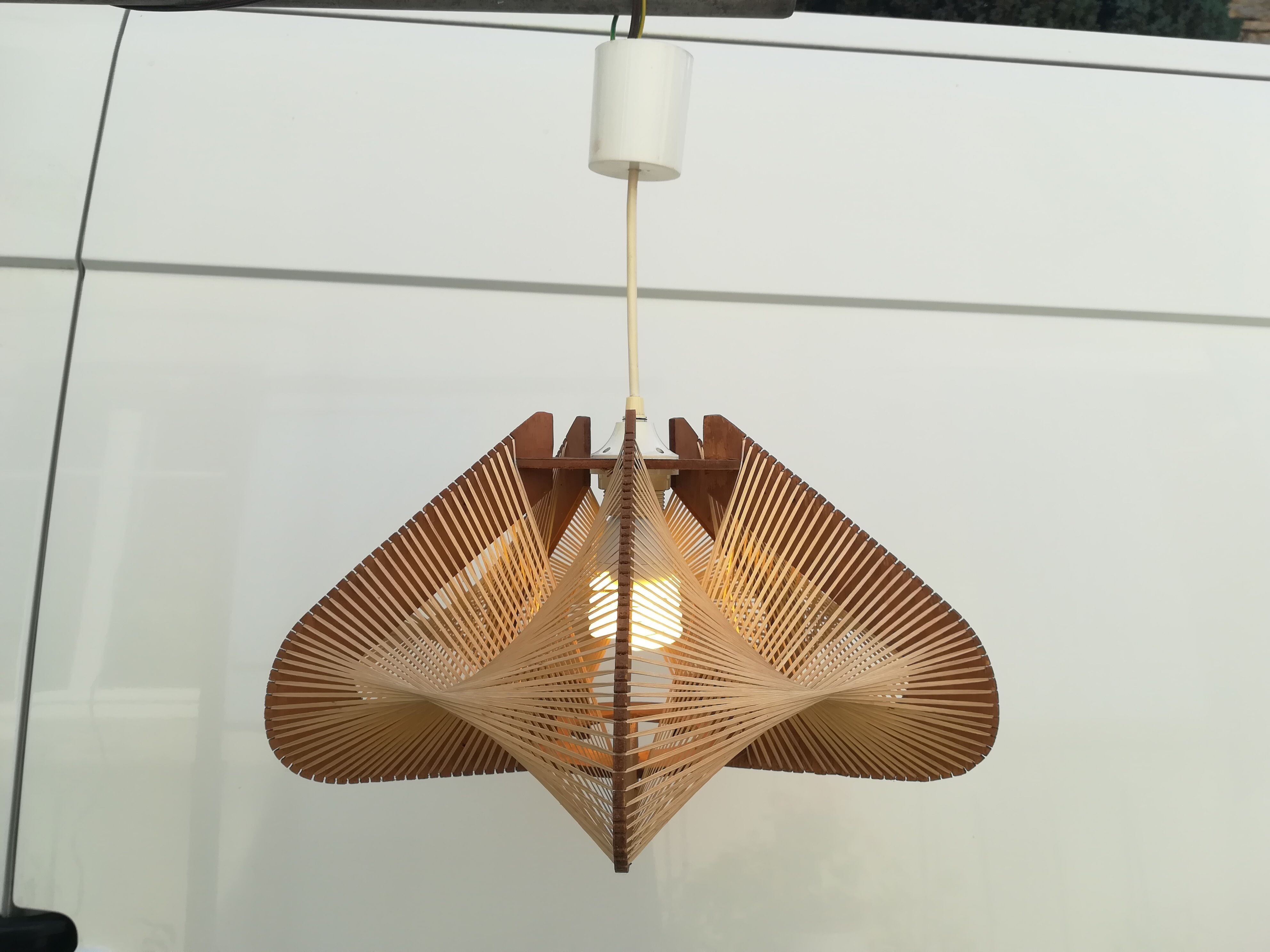 Scandinavian wood and wire suspension