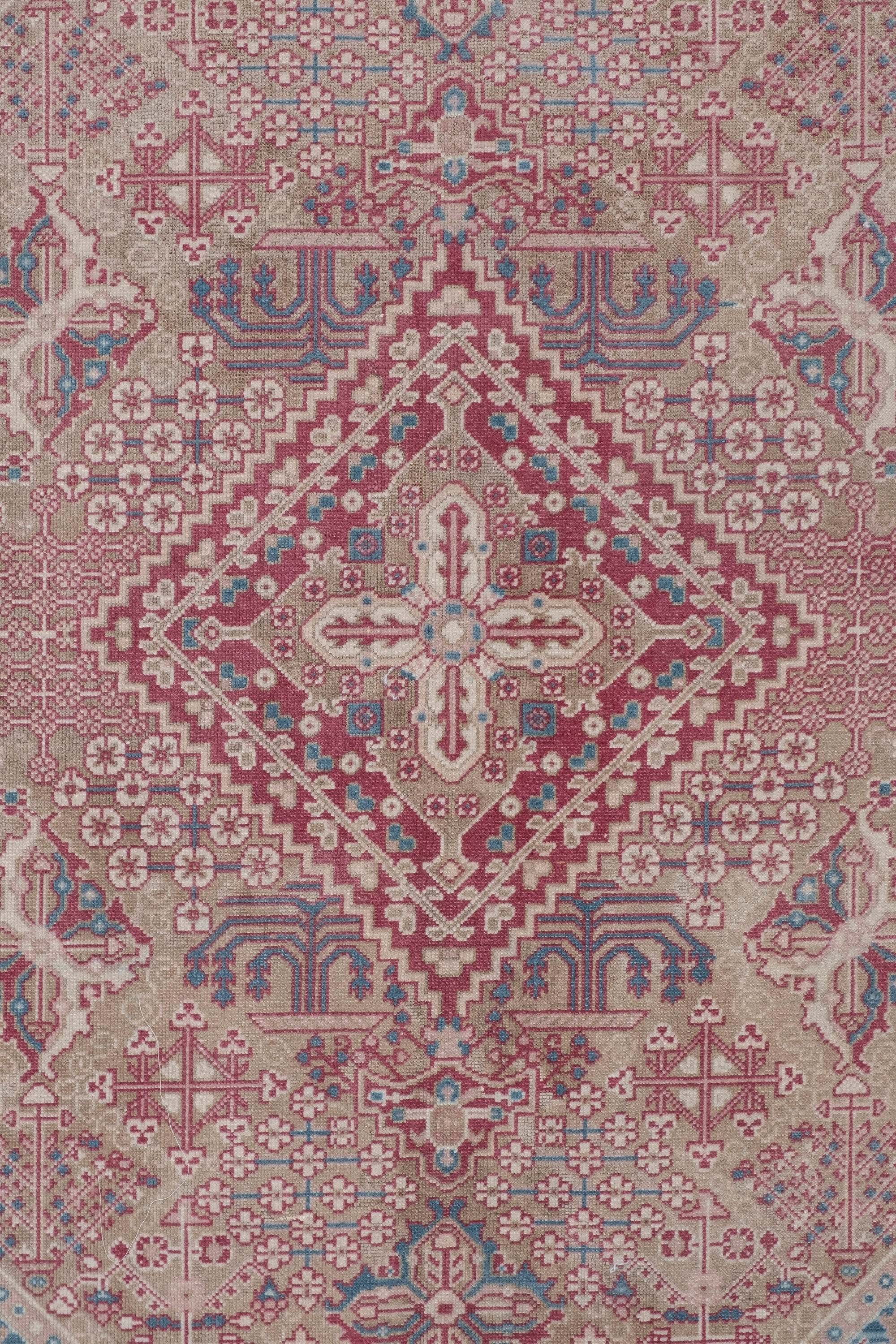 Turkish Oushak Rug 146 x 192 cm