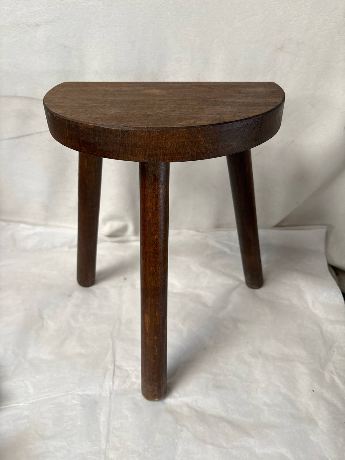 Children's tripod stool