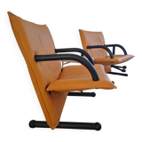 Pair of Italian leather armchairs by Arflex t.line