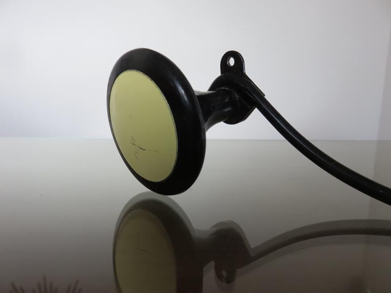 Bakelite coat and pale yellow laqué metal 50 60 years