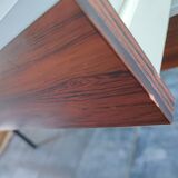 Minimalist formica desk