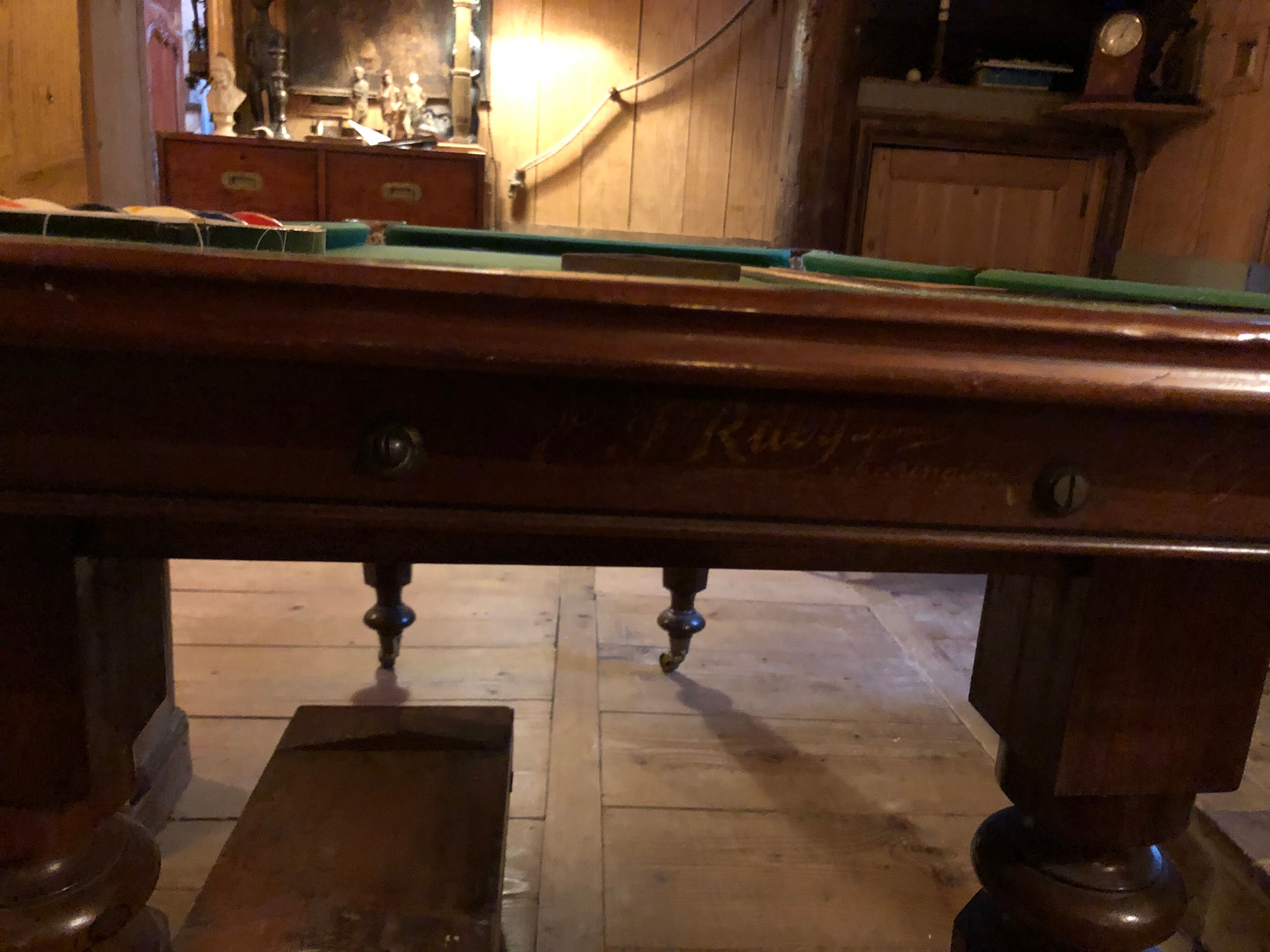 Billard signé EJ Riley vers 1910