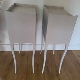 2 bedside tables