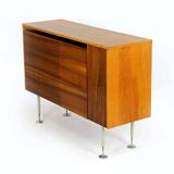 Armoires en frêne et noyer du milieu du siècle de Jitona, années 1960, lot de 2