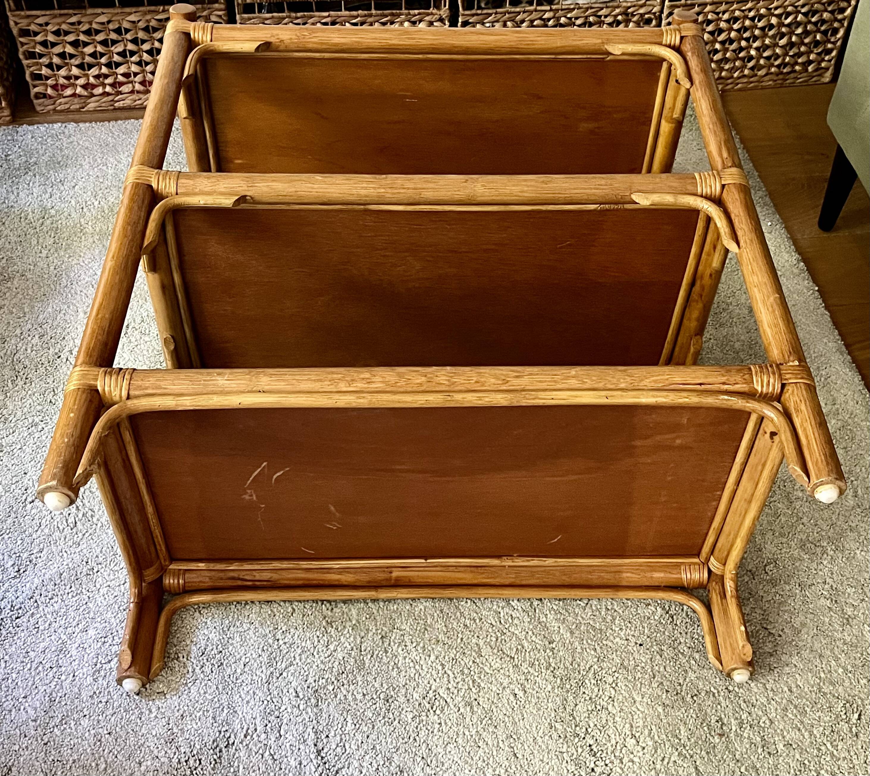 Rattan & cane side table - Very good condition
