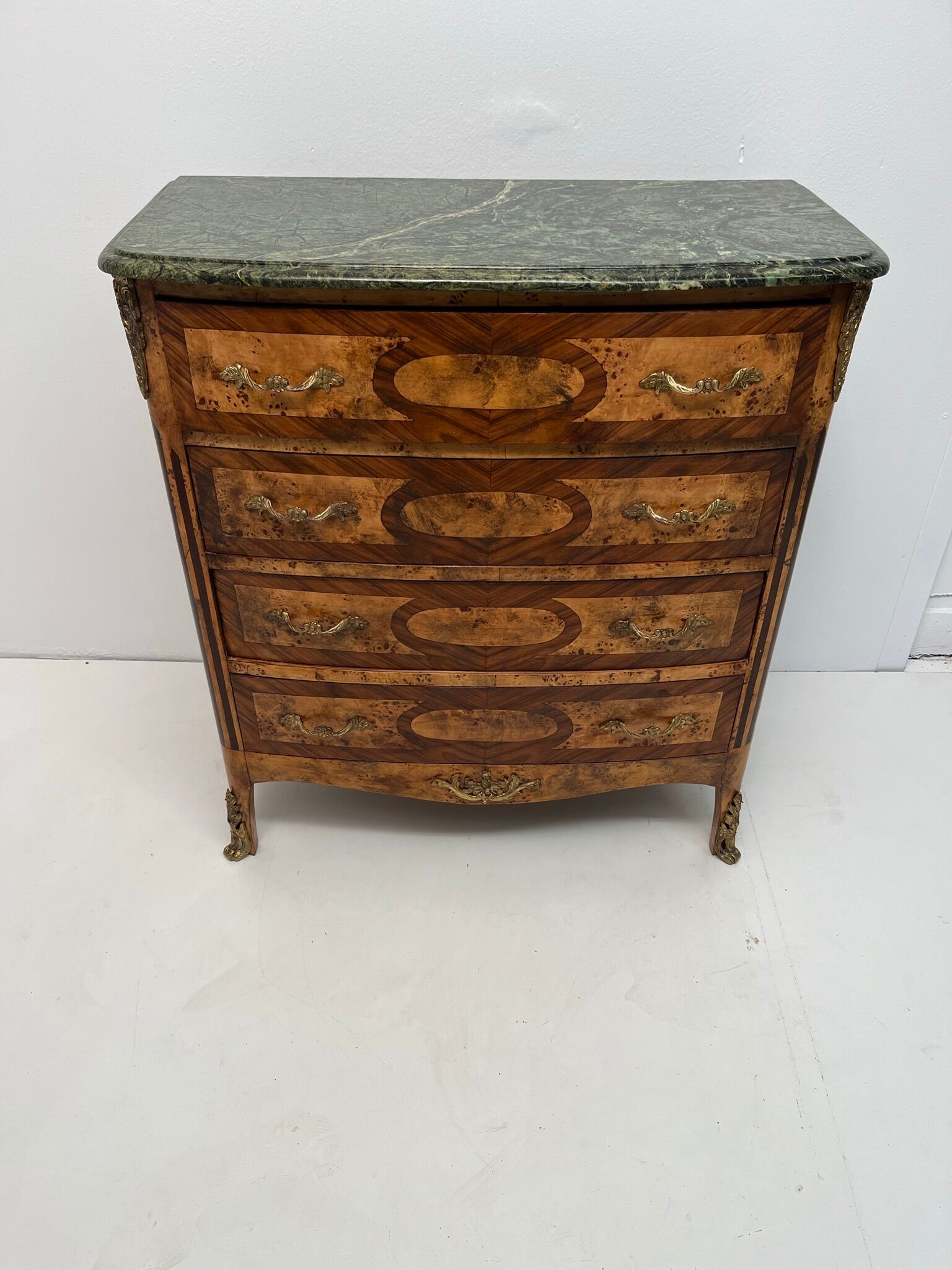 Commode 4 tiroirs marqueterie plateau marbre vert