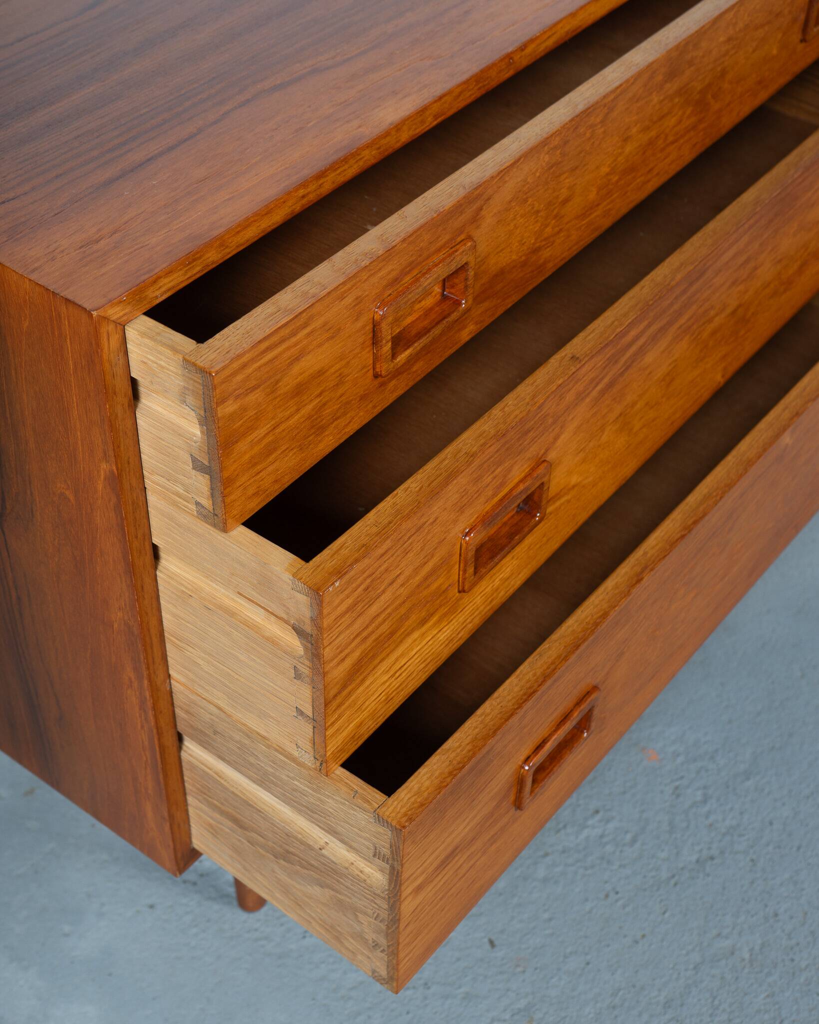 Commode ou coffre scandinave du milieu du siècle en teck, Royaume-Uni, vers 1970