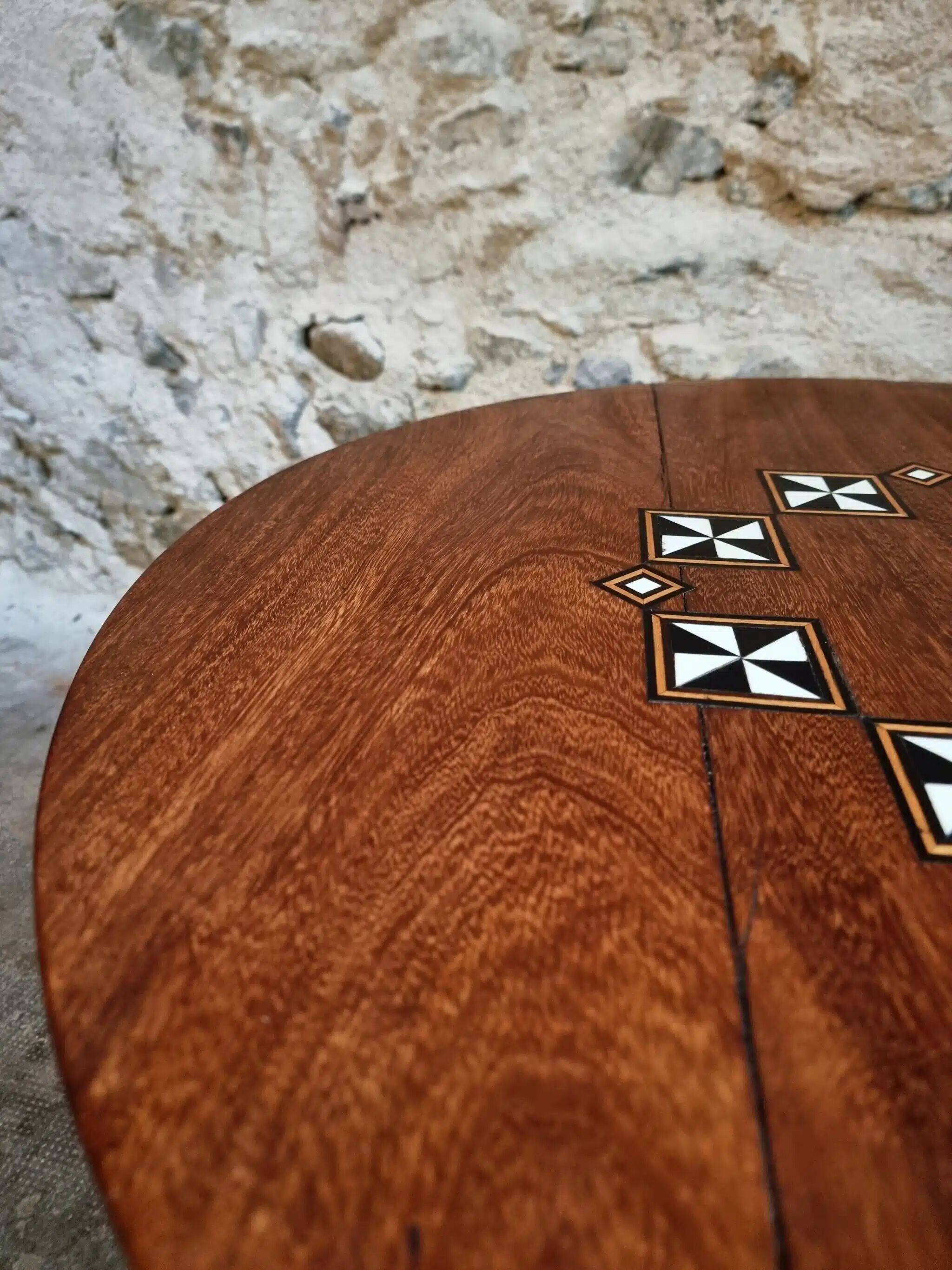Table basse française mid-century en bois massif, années 1950