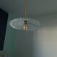 Suspension vintage en opaline dentelée