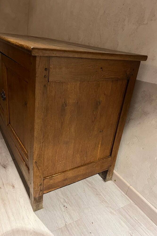 Buffet made of solid oak from the 1930s/40s.