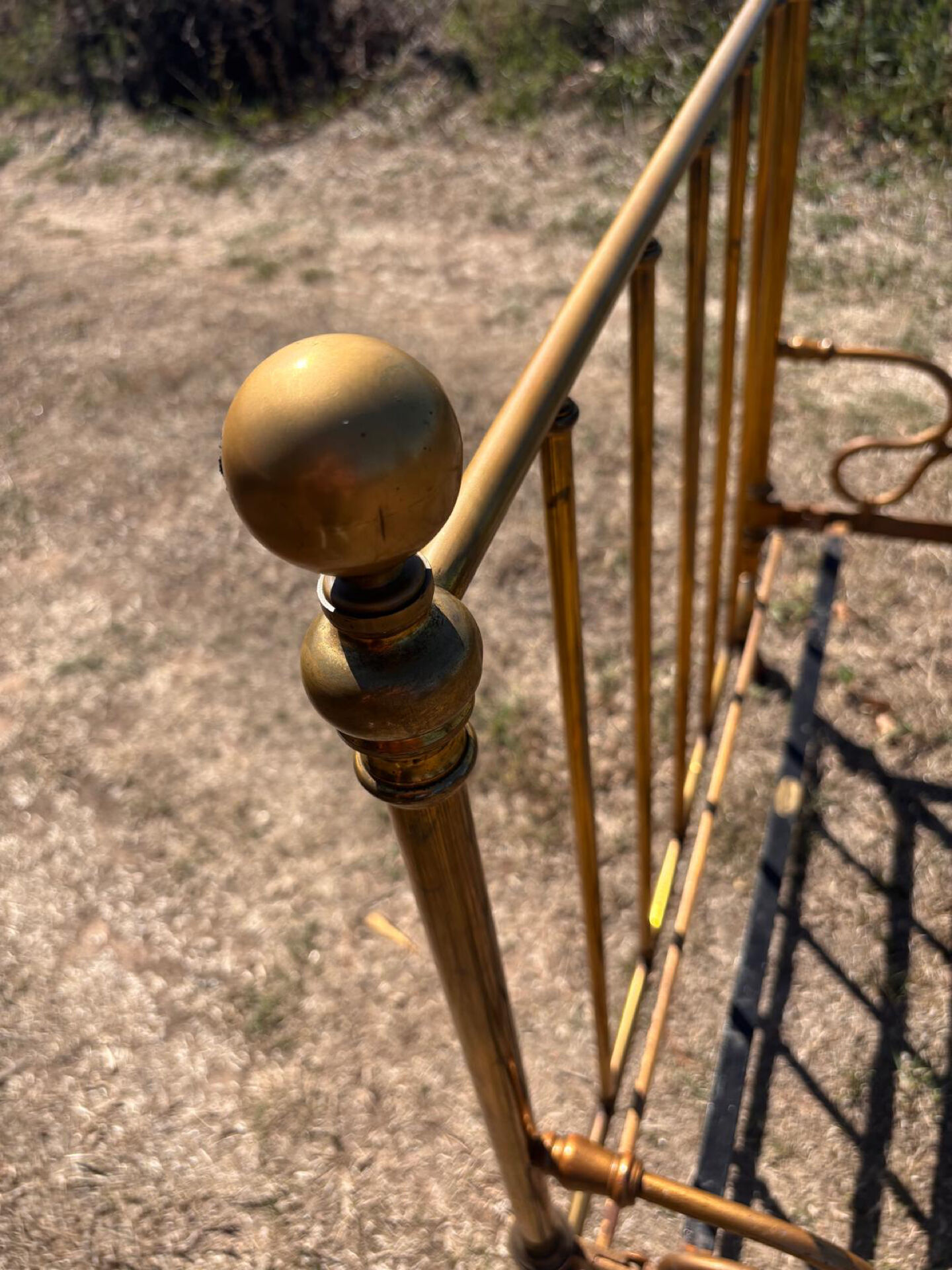 Antique brass bed with bars – Napoleon III style
