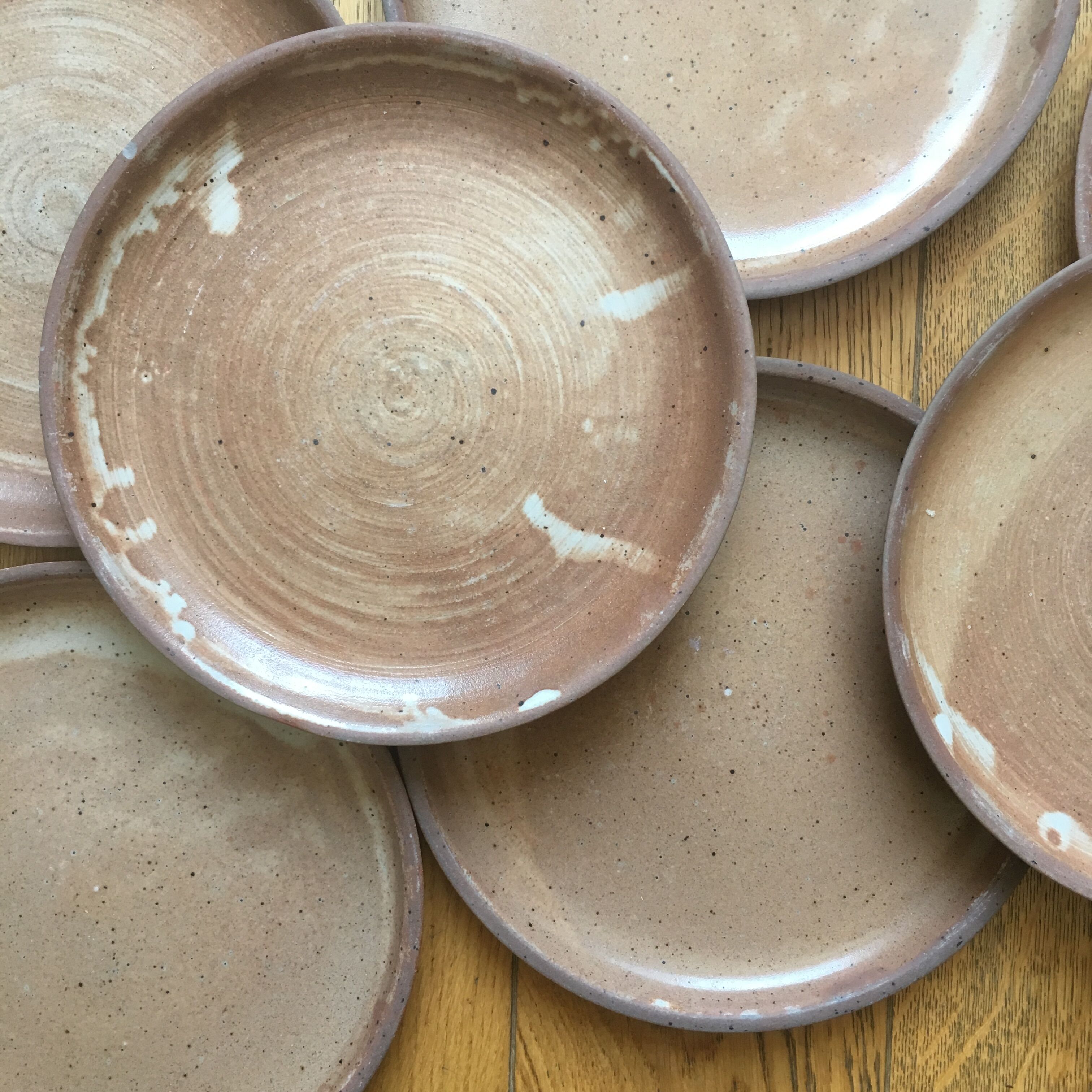 Set of 8 plates flat sandstone enameled vintage