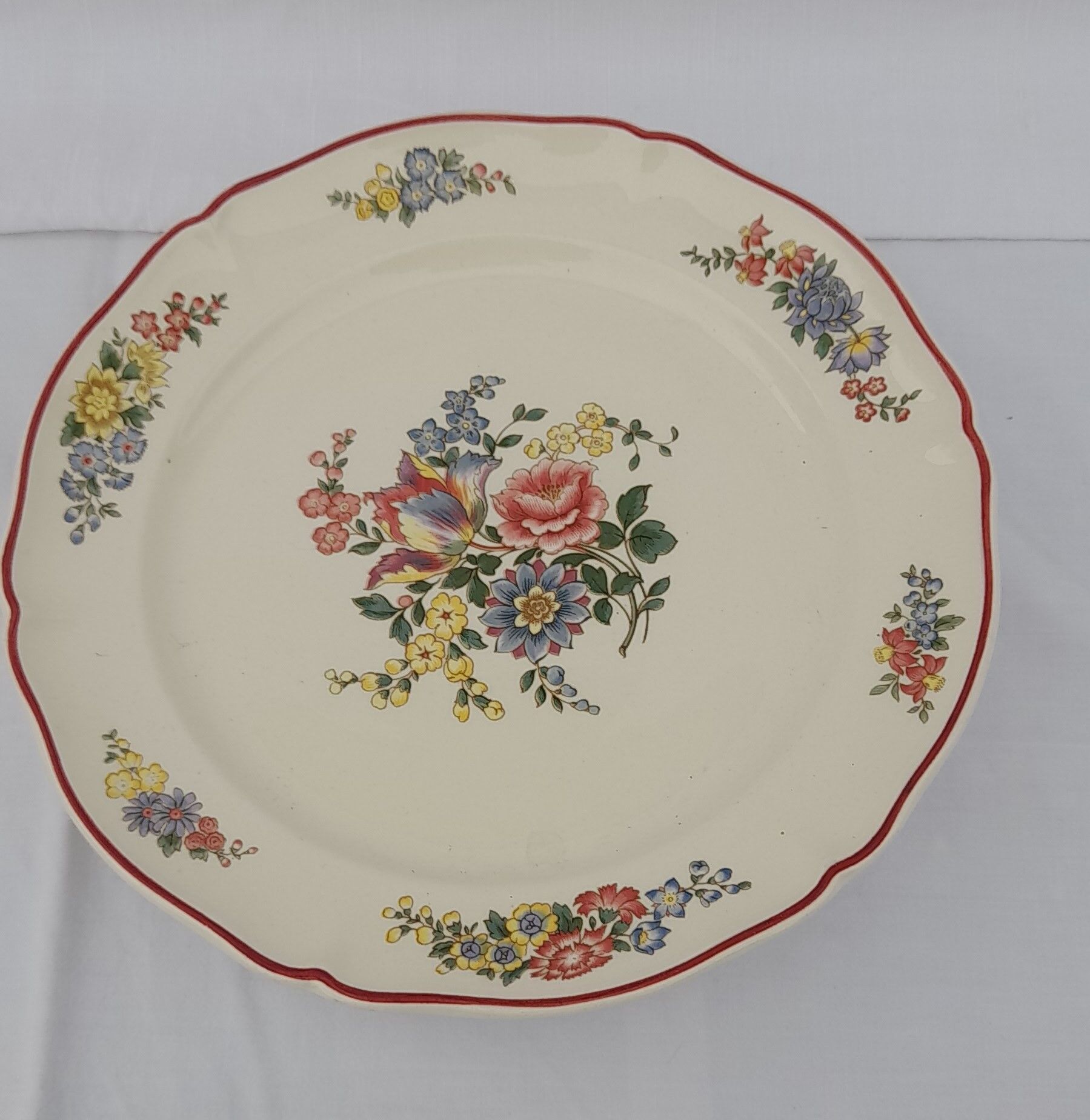 Plate on pedestal Villeroy & Boch model flowers of Montclair diam 23 cm