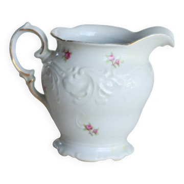Vintage white porcelain milk jug – Romantic floral pattern