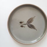 Set of 6 vintage stoneware plates