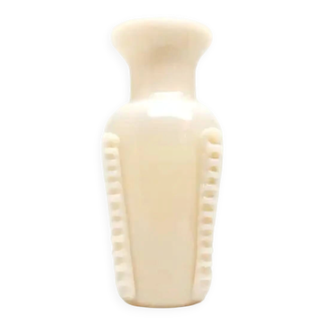 Postmodern vase, green glass, designed by J. Słuczan-Orkusz, Poland, 1970s