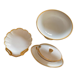Part of service in porcelain of Paris around 1820