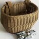 Panier de pêche en osier tressé