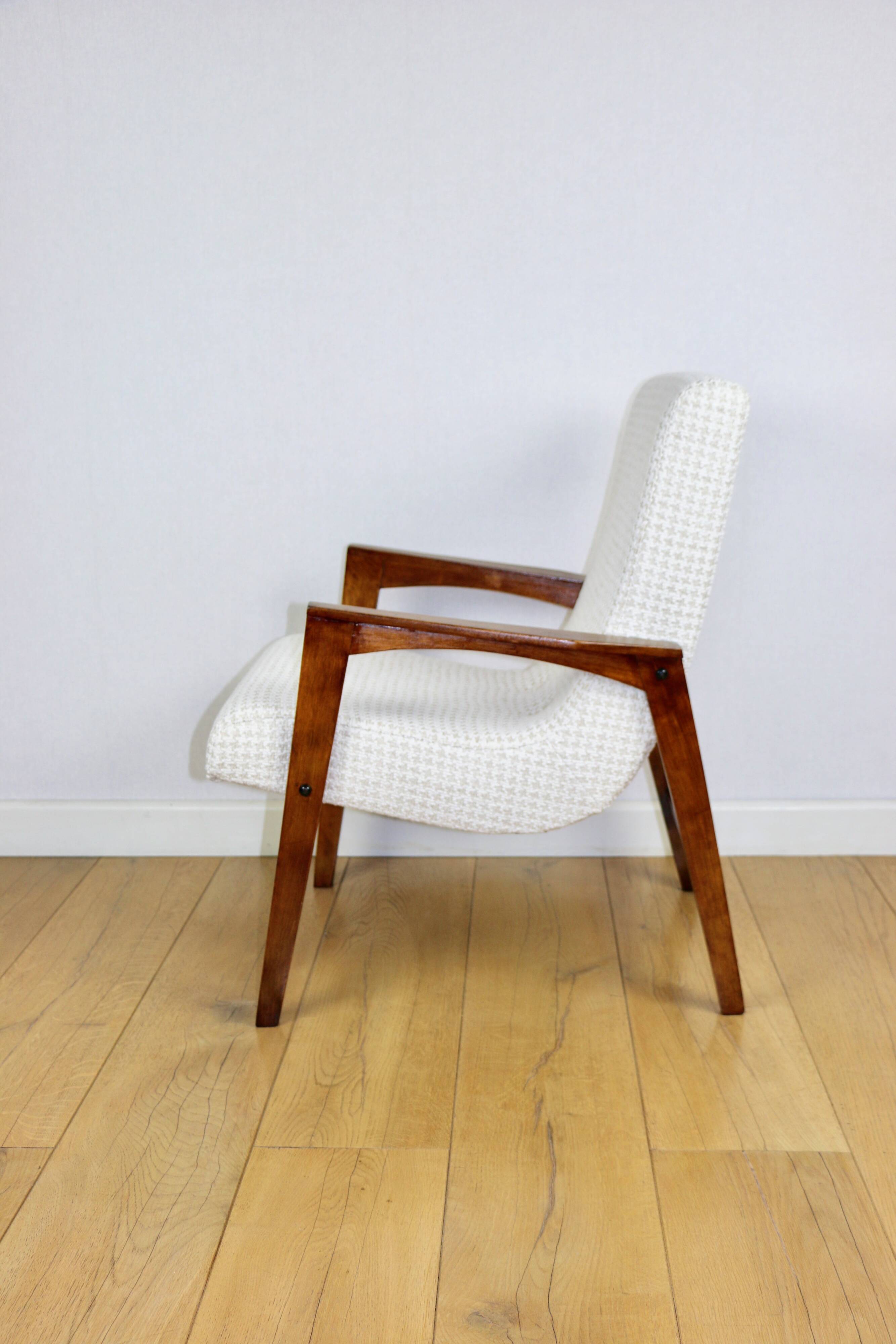 Vintage loft armchair herringbone natural fabric model from the 70s