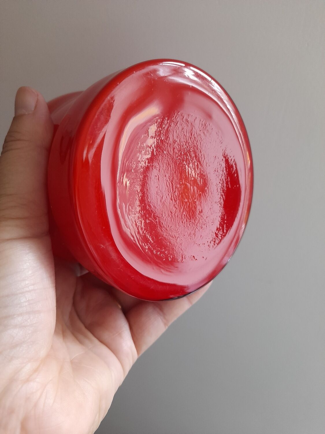 Italian candy box in red opaline