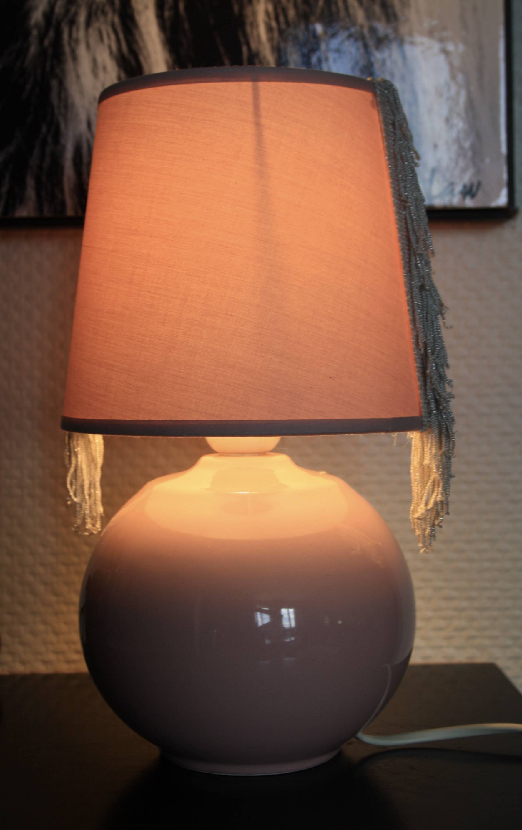 Pink ceramic ball lamp