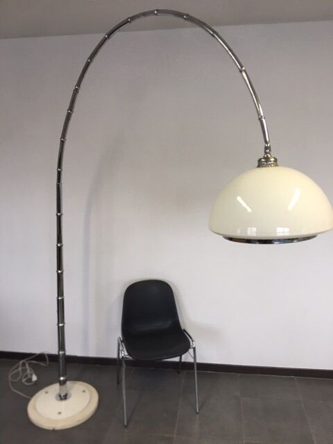 Vintage lamppost arc bamboo chrome and opaline 1970