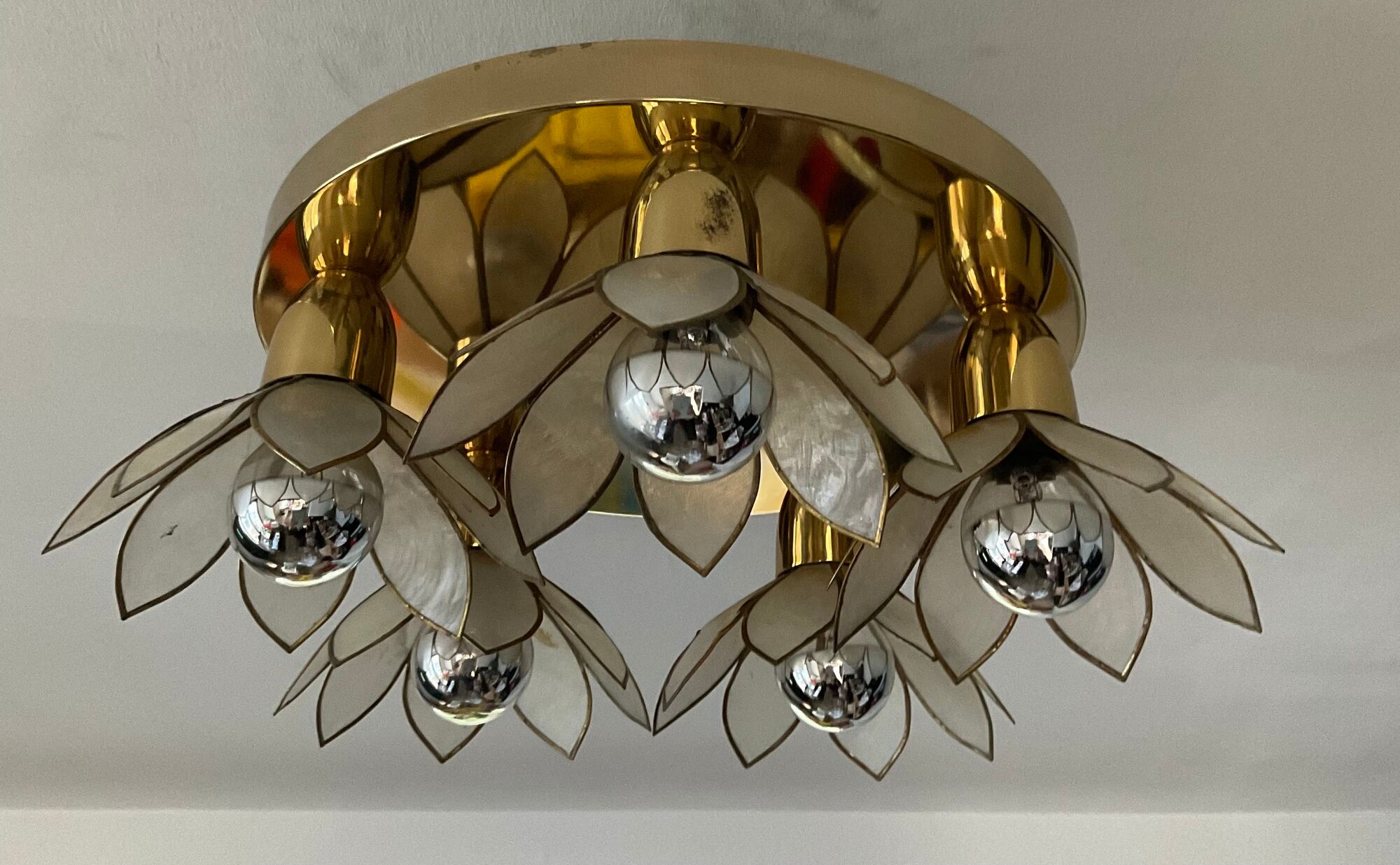 Vintage ceiling lamp in brass and mother-of-pearl 60s-70s