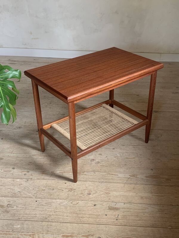 Table basse porte revue vintage en teck et corde